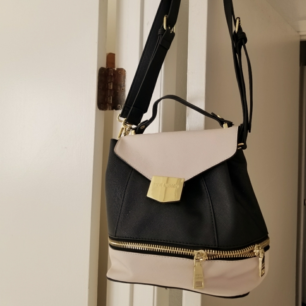 Steve Madden black and white purse/backpack